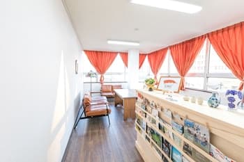 Almas Guest House - Hostel