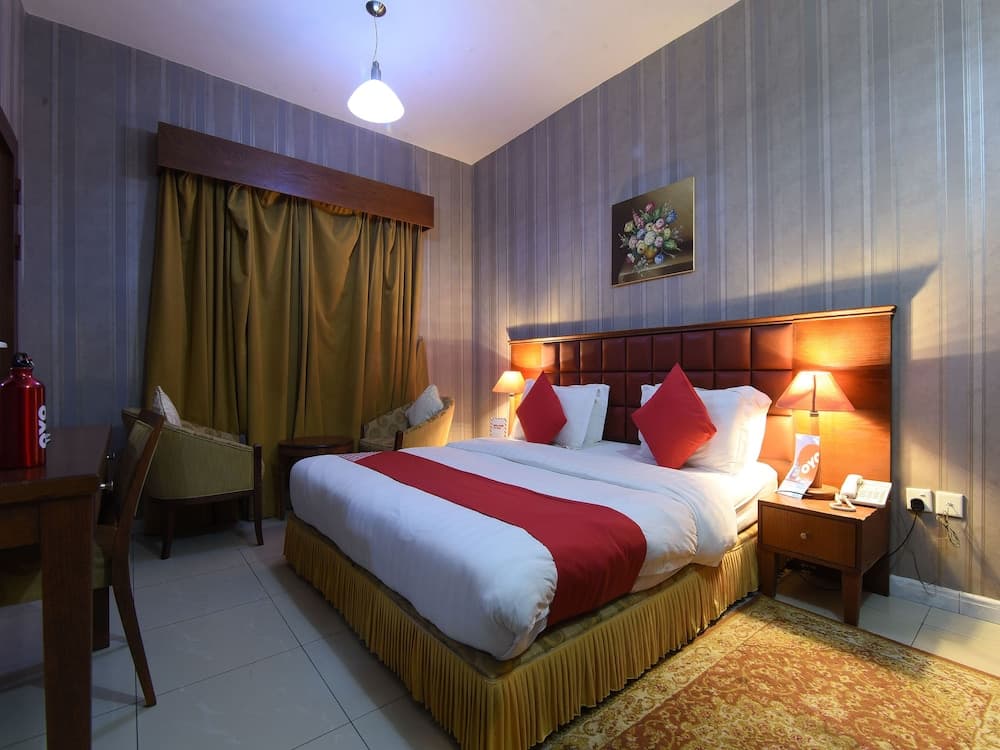 OYO 274 California Suites