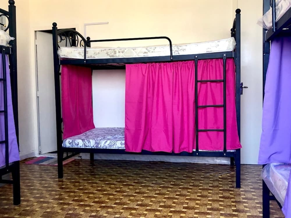 Friends House Hostel