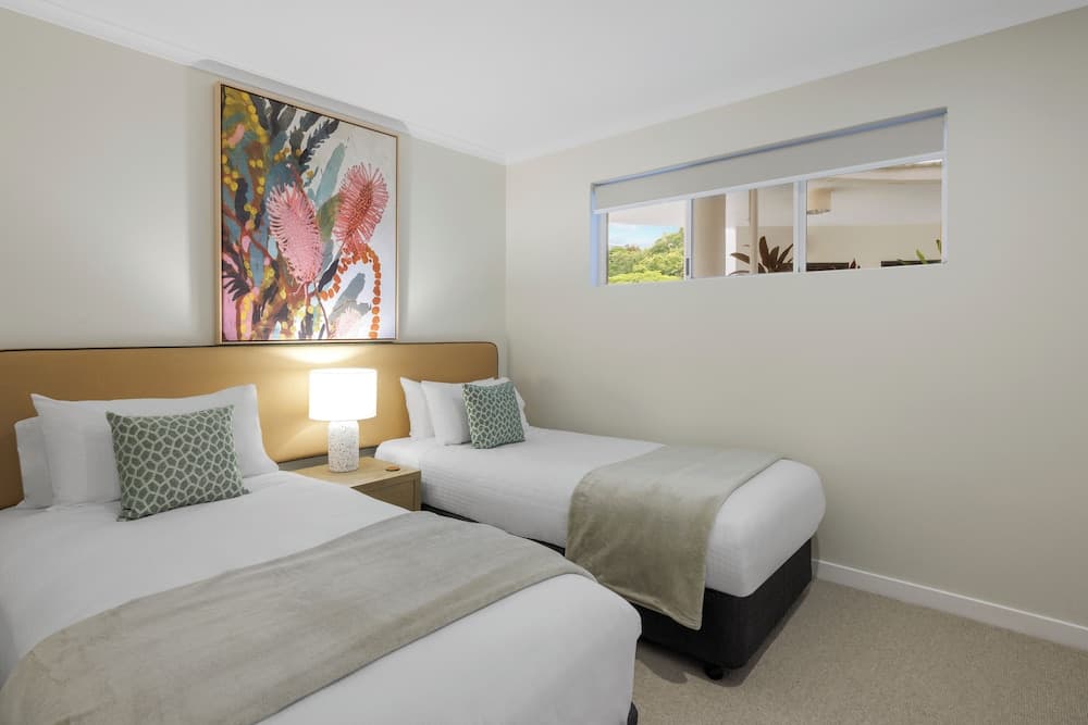 Coral Coast Apartments Palm Cove AVC