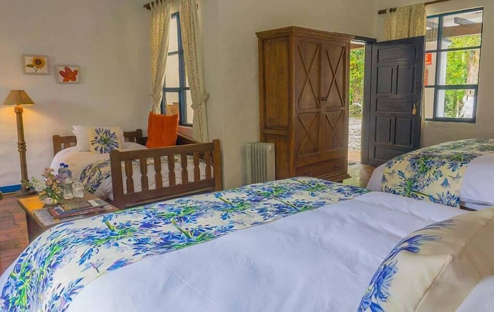 Hosteria Hacienda Pinsaqui