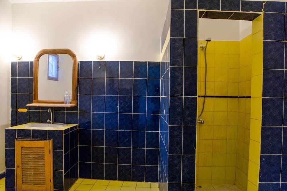 Saly International House