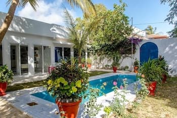 Saly International House