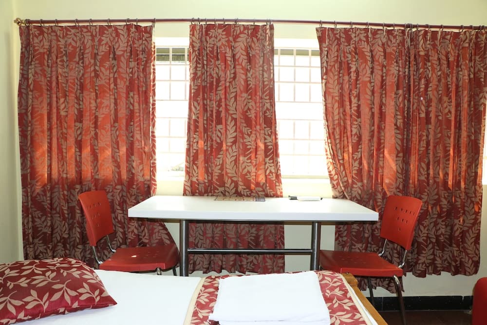 ULO Sai Jayanth Guest House