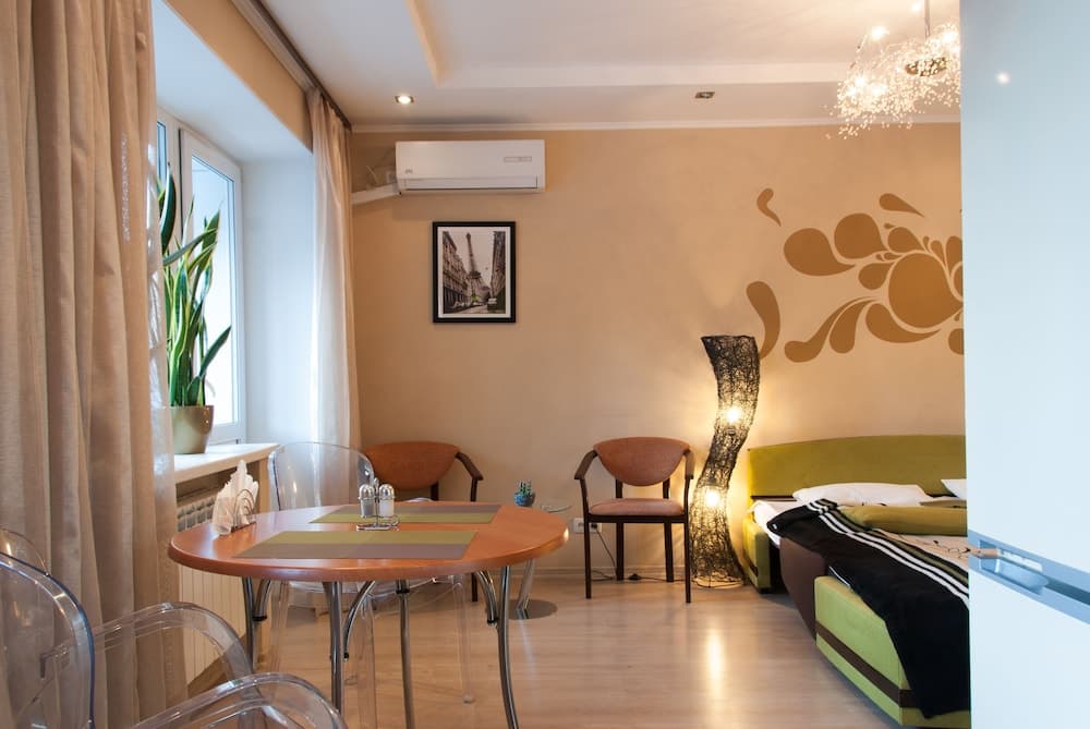 Home-Hotel Konstantinovskaya 44