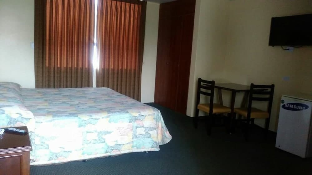 Cesar's Hotel La Merced