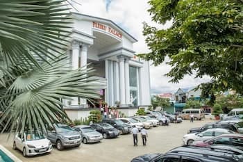 HANZ Pleiku Hotel
