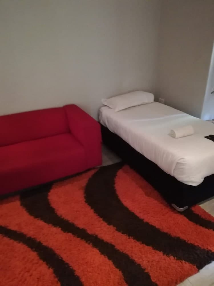 Green On Minni Guest House