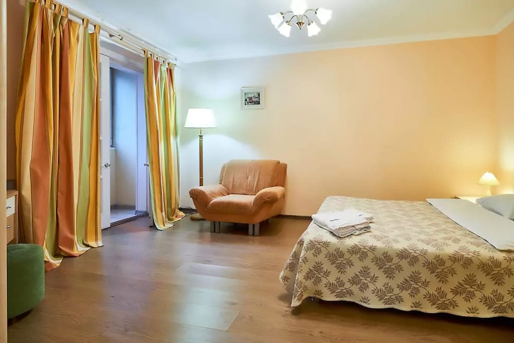 Home-Hotel Nizhniy Val 41-1