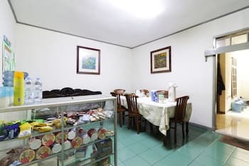 Rumah Kakak Guesthouse - Hostel