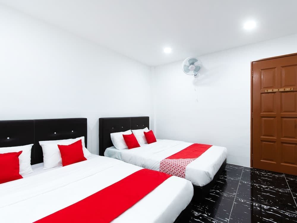 OYO 44011 Weng Bee Guest House