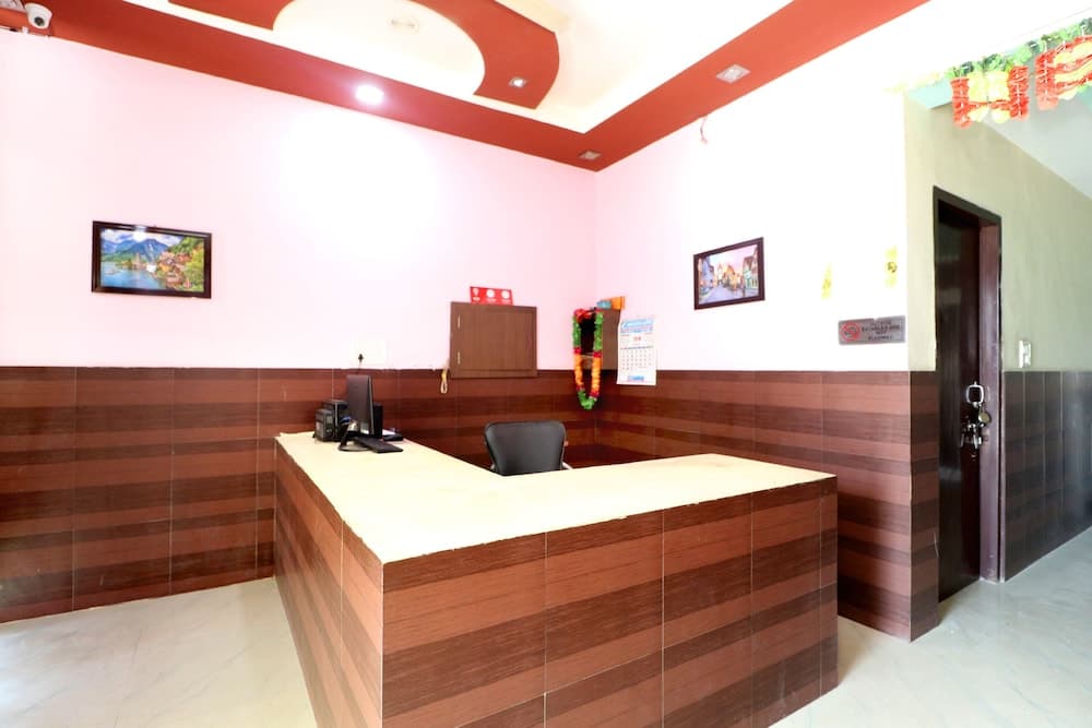 OYO 40853 Hotel Classic