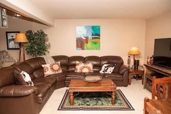 6 Chamonix Lane 2 Bedroom  Townhouse by RedAwning