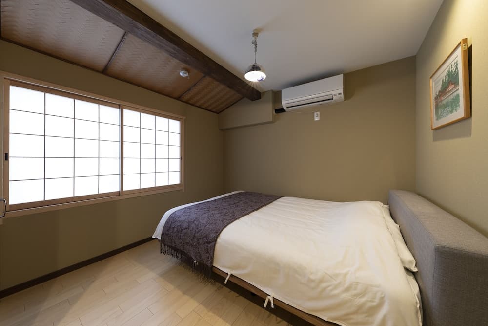 Shirakabanoyado-Uchikyuhoji