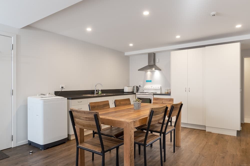 Downtown Mountain Paradise - So Central