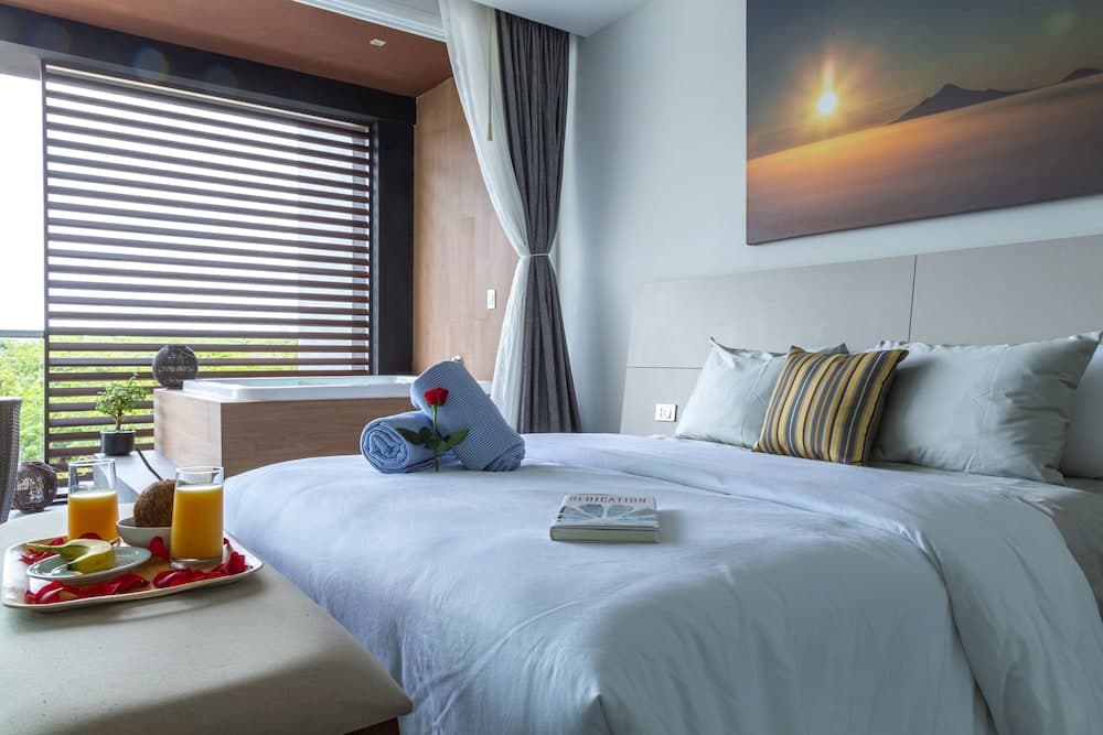 Fabulous & Exclusive Apartments With Sea View Pool BBQ Garden