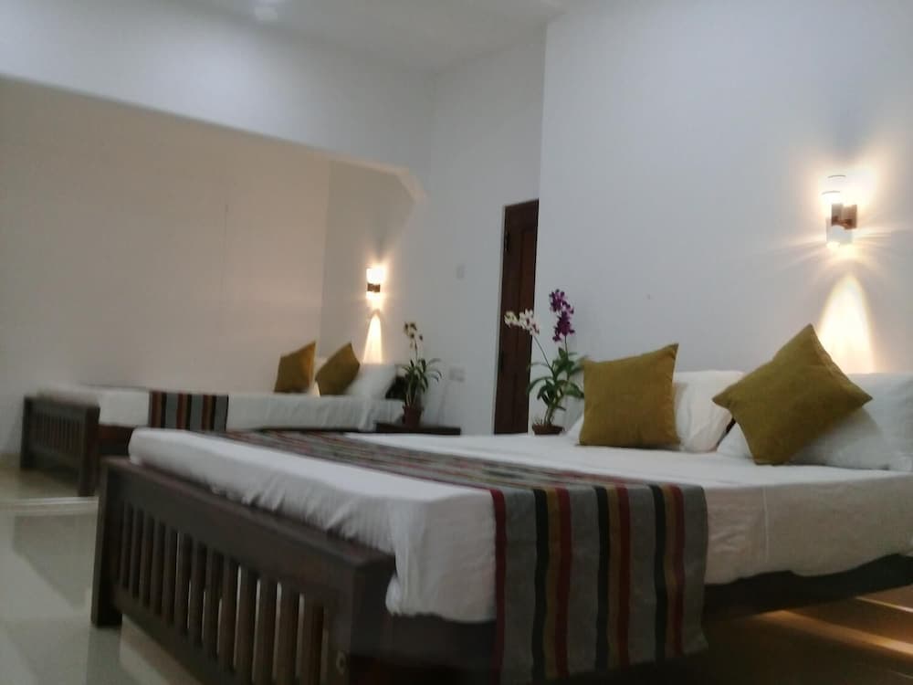 Green Edge Residences