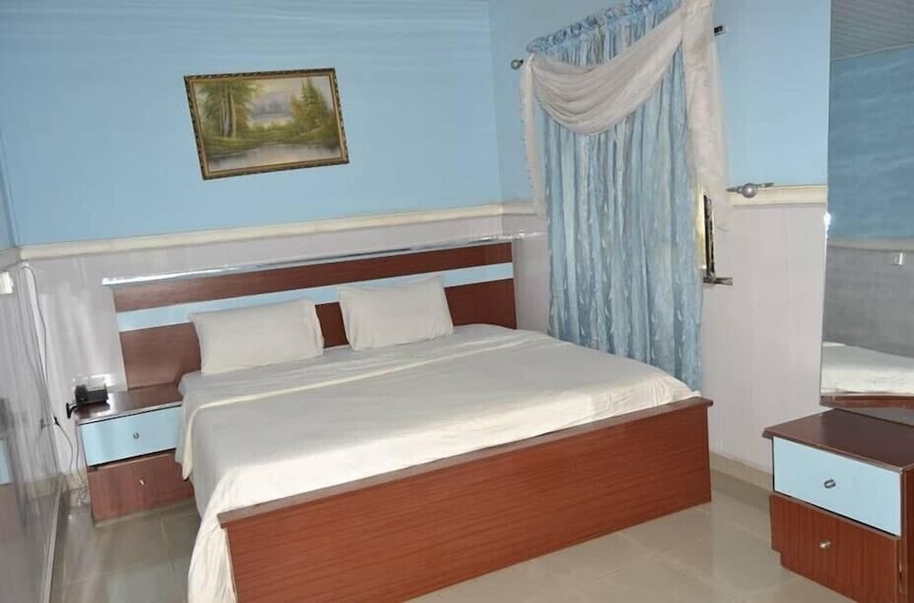 Global Village Hotel & Suites Bwari