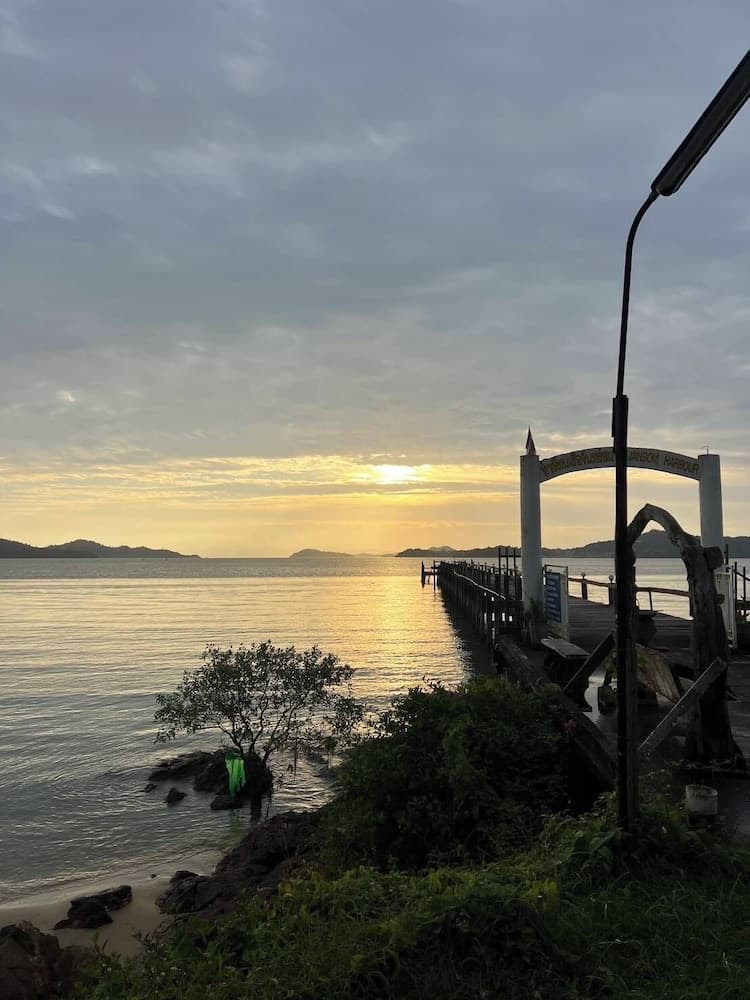 Jansom Beach Resort Ranong