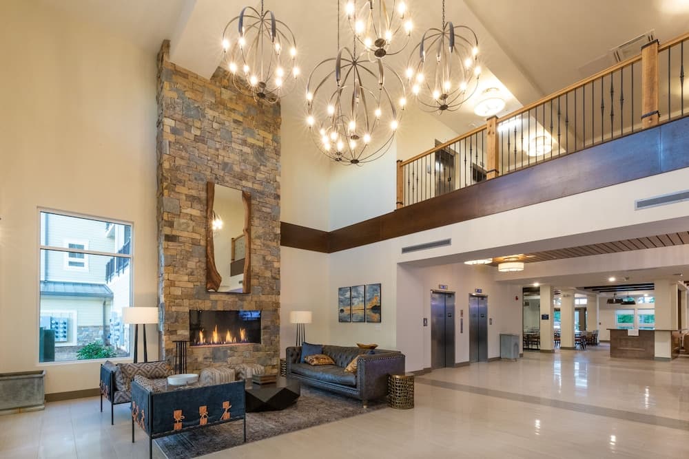 Lakeside Lodge Clemson