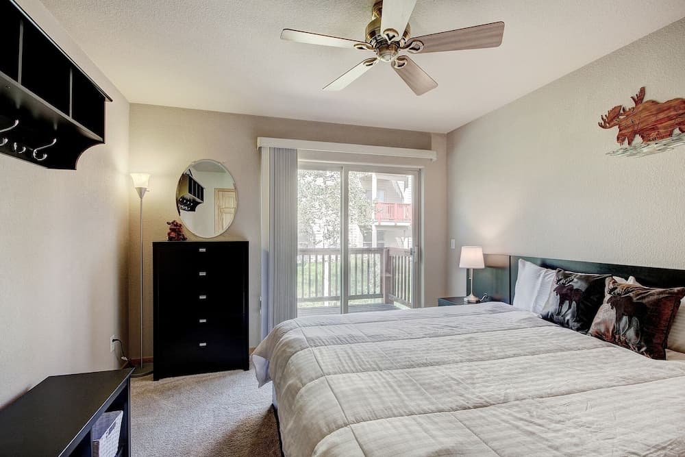 Pv201 Prospector Ge 2 Bedroom Condo by RedAwning