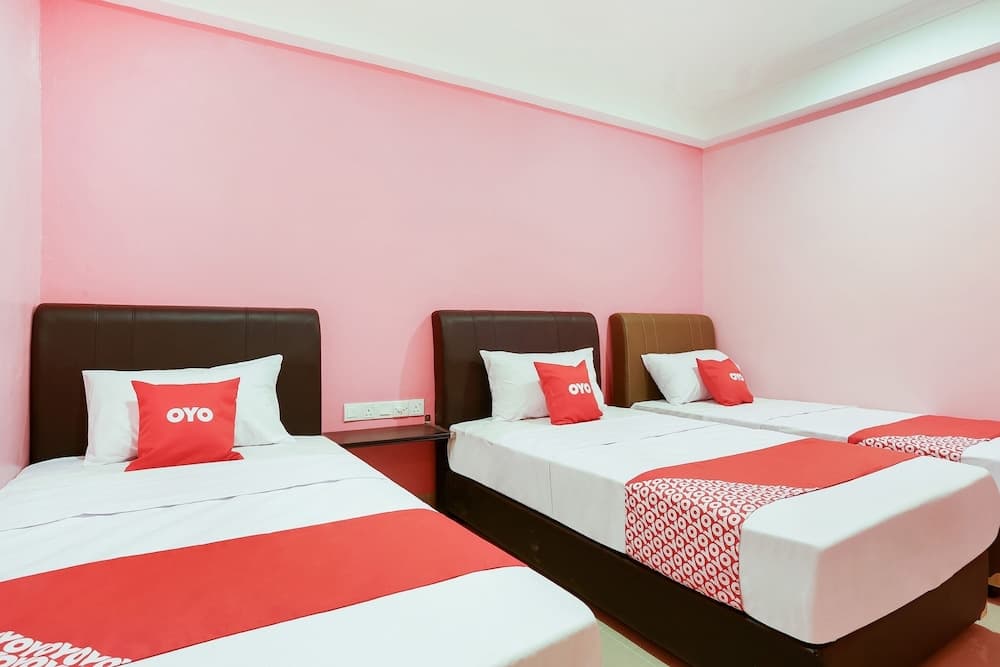 OYO 89387 Sun Keerana Hotel