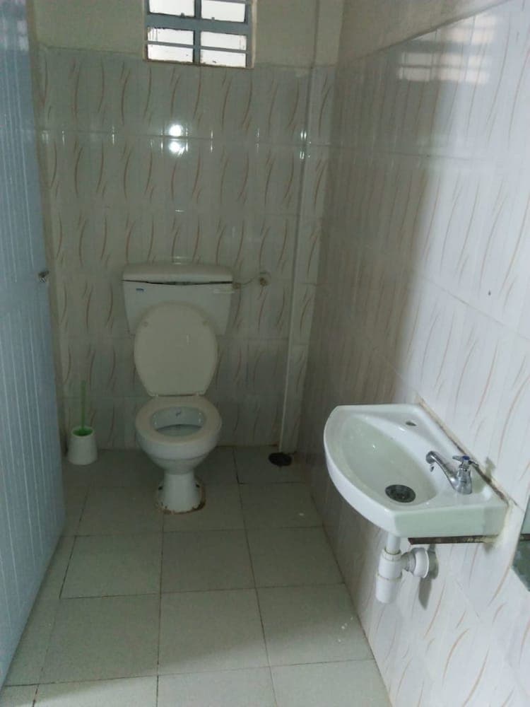 Mt Kenya Safari Halt Hotel