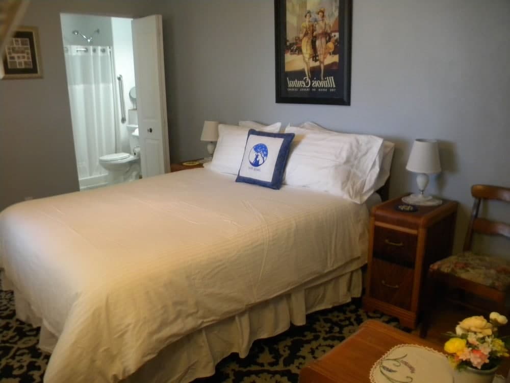 Dancing Moon Bed & Breakfast