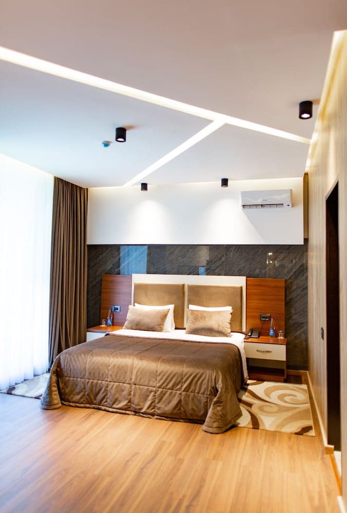 Khazar Palace Hotel & Restaurant