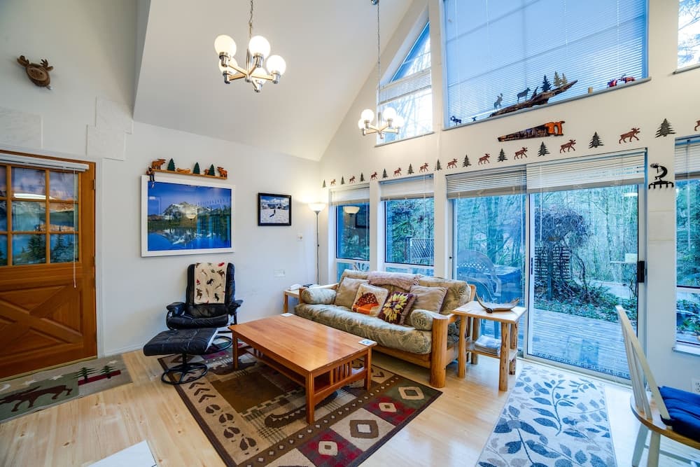 Mt. Baker Lodging Cabin 39 – Pet Friendly, Sleeps 6! by MBL
