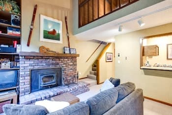 59SW - Fireplace - Dishwasher - Washer/Dryer - Sleeps 6