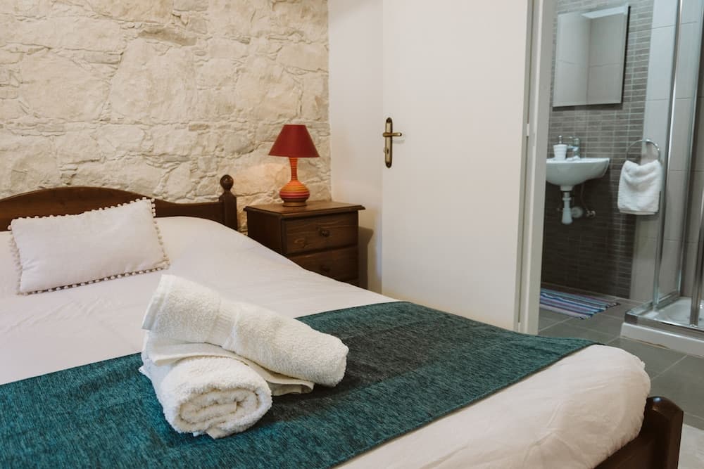 Ariadni Gaia Cottage