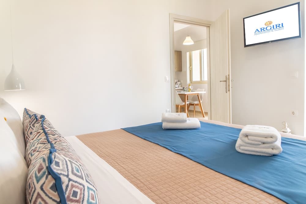 Argiri Apartments & Suites