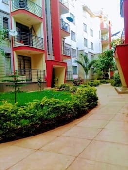 JKIA Airport side apartment