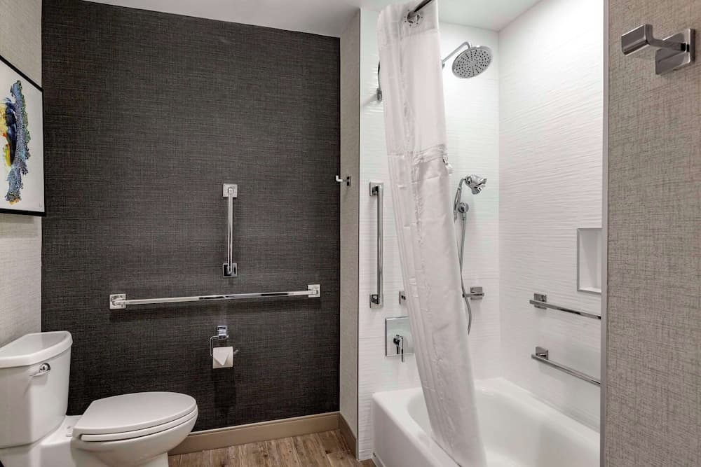 Cambria Hotel Manchester South Windsor