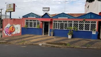 Hotel e Pousada Freitas