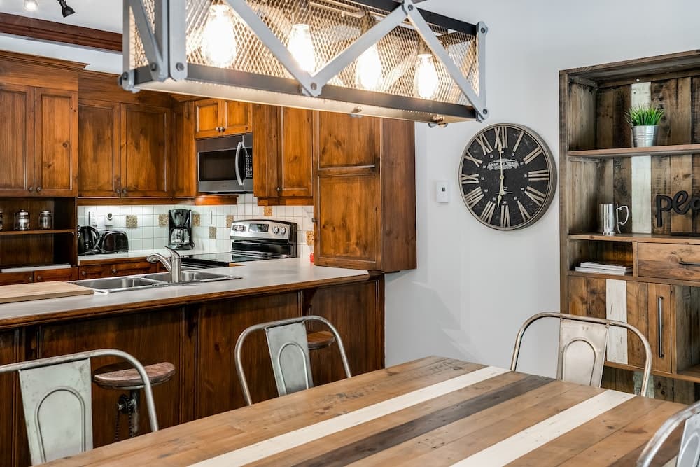 Le Manoir 2.2 by KASANIA