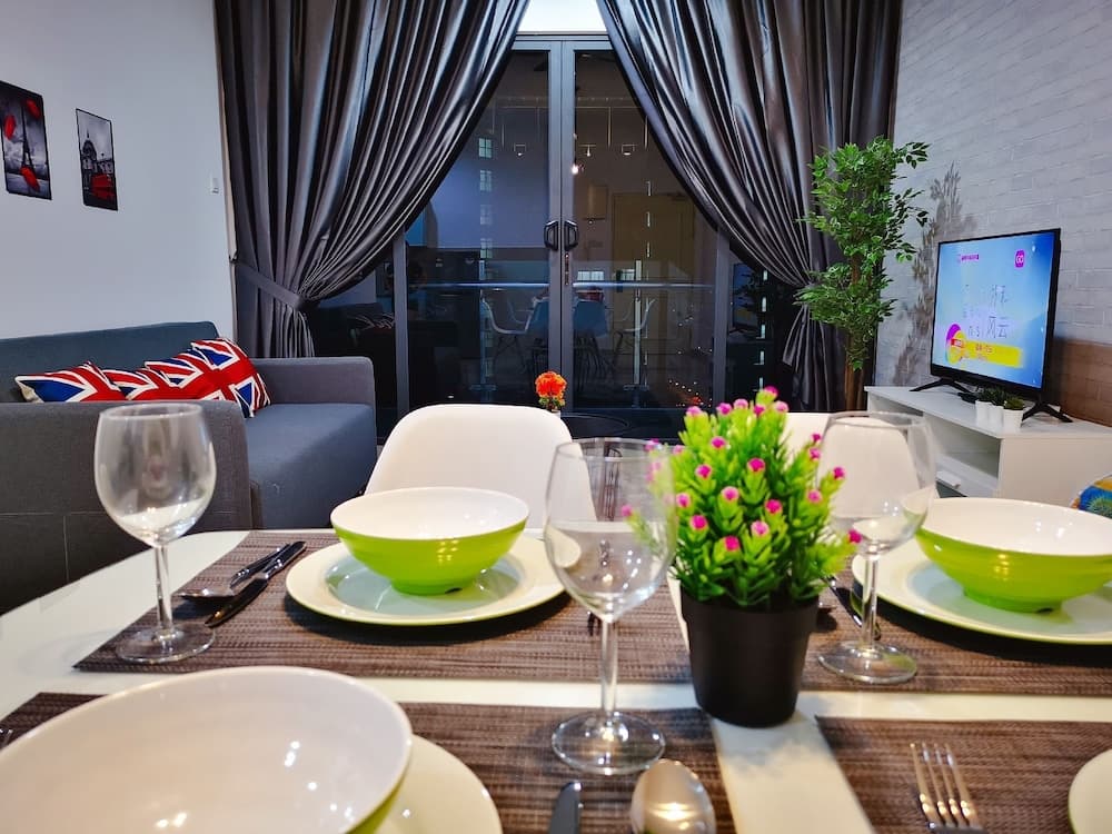 Atlantis Residence by Tom