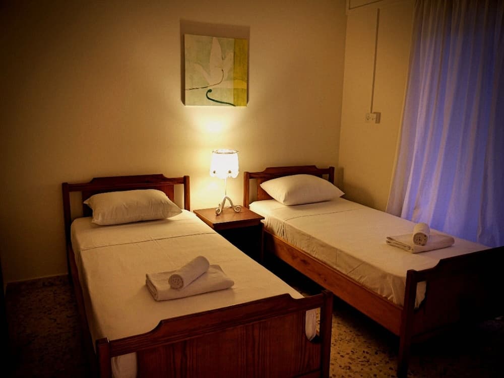 Napa Central Apartment