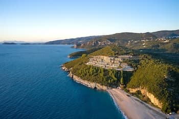 Elix, Mar-Bella Collection