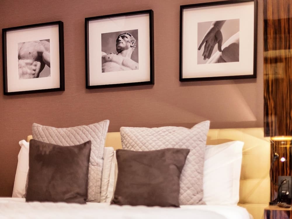 The Brunetti - Luxury Serviced Apartment