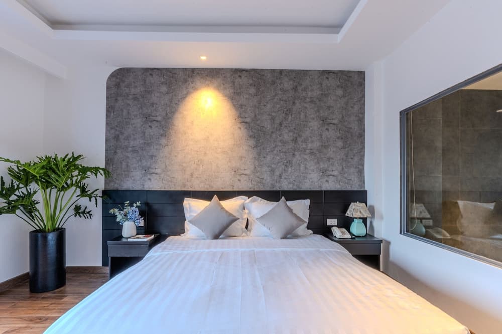 PARK VIEW LUXURY HOTEL