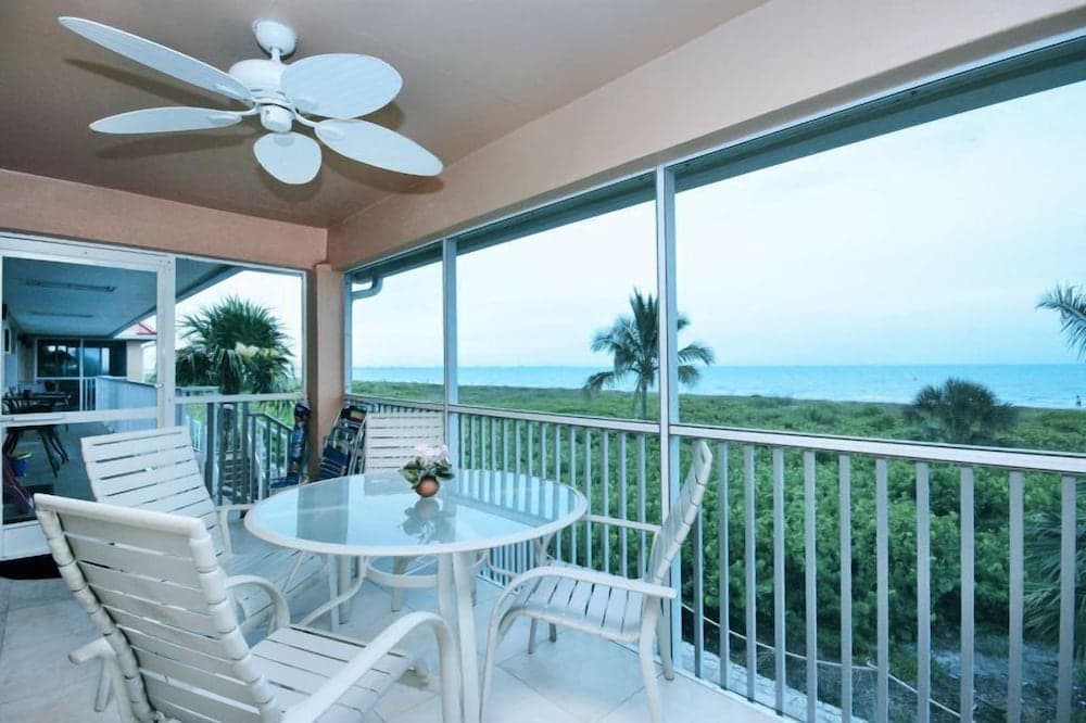 Sanibel Arms G5 2bed/2bath