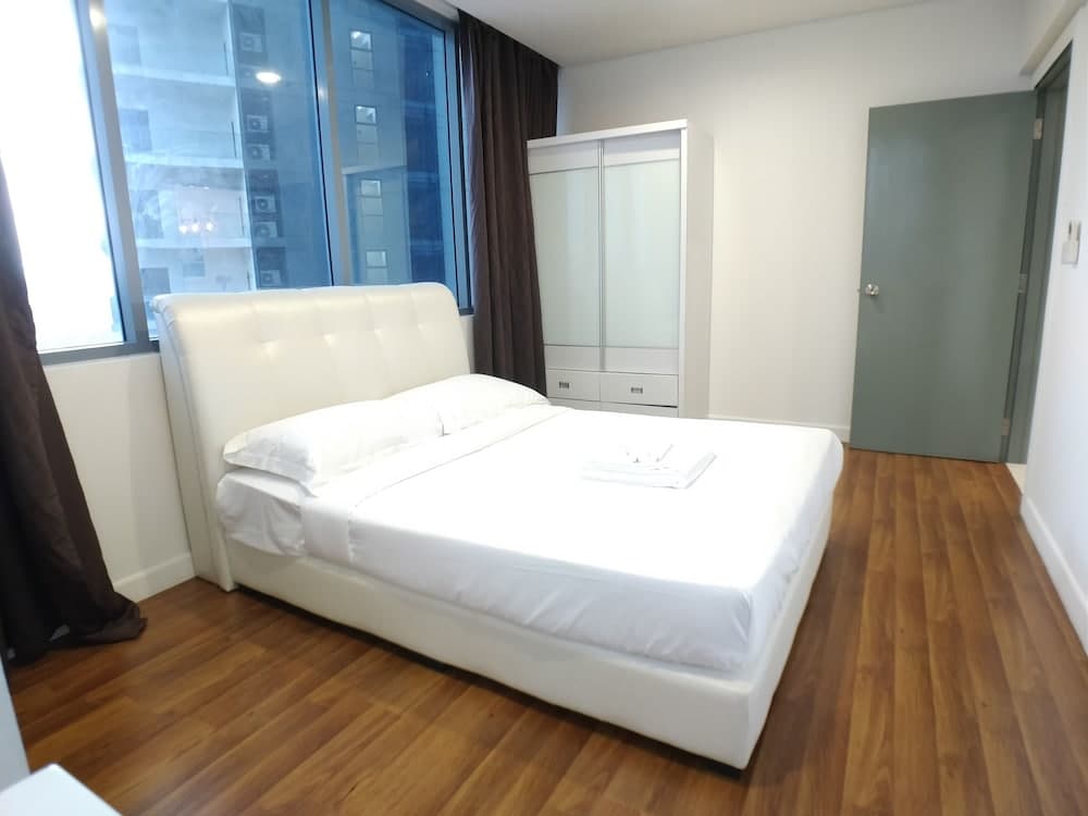 OHO Suites KLCC Summer Suites