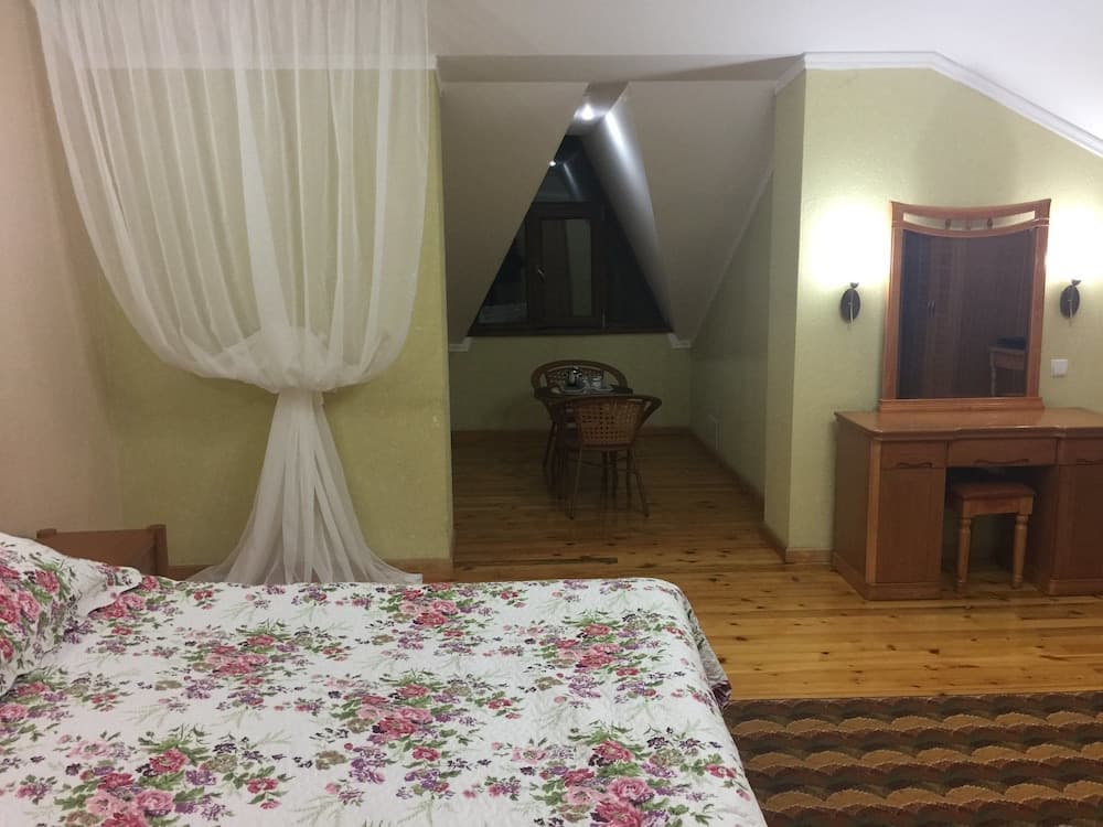 Green Canyon Uzbekistan