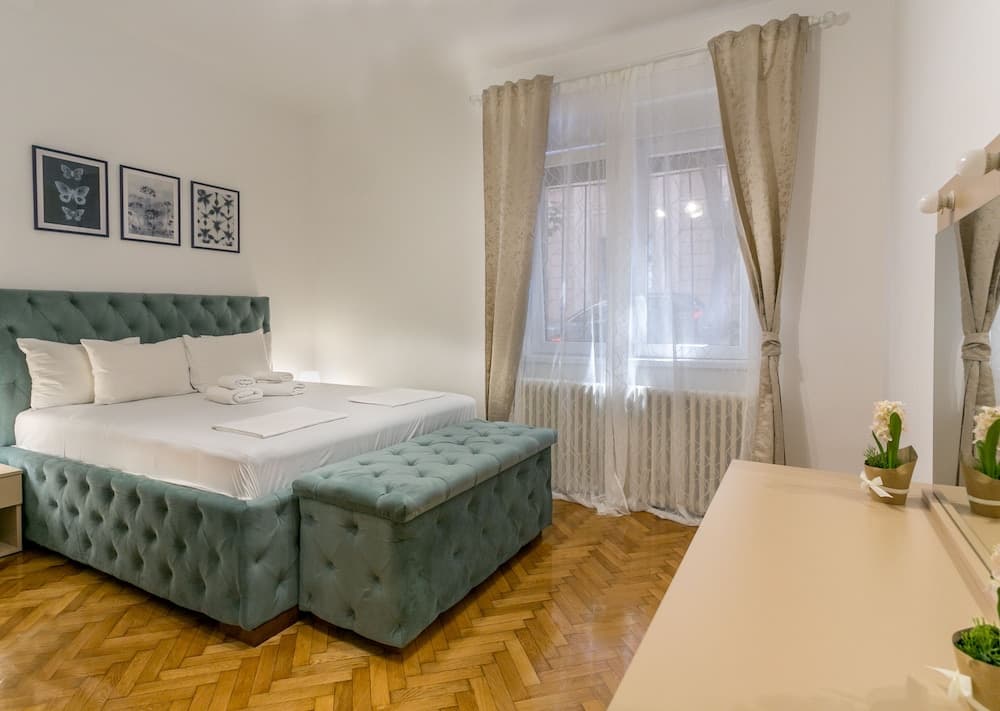 Apartment Dositejeva