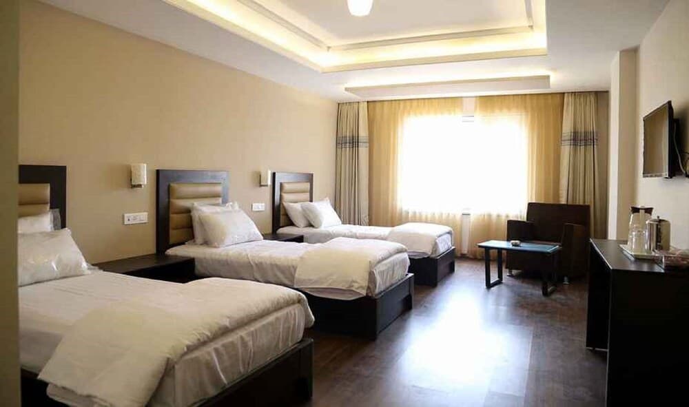 Hotel Swarnaa Paradise