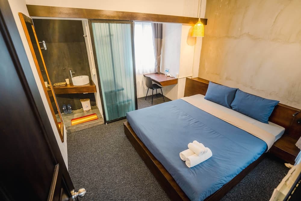 The Garden Hotel and Apartment