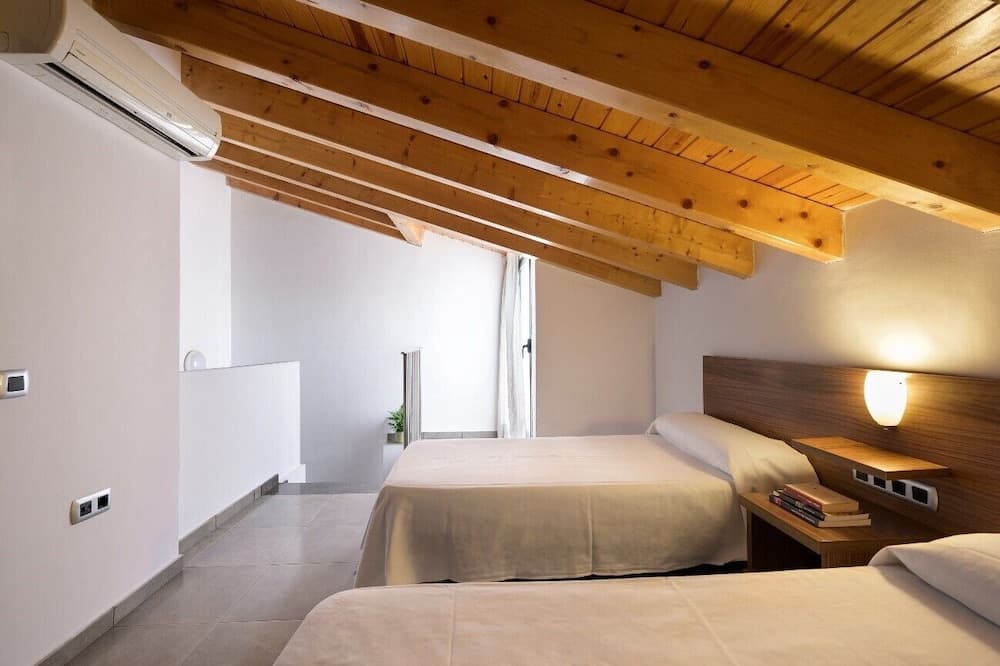 SG Marina 54 Apartments