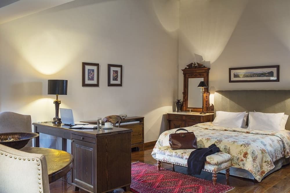 Archontiko Kaltezioti